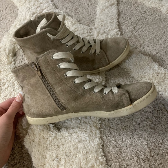 SOLD - Picture 2 of 2